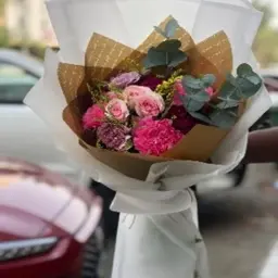 باقة القرنفل